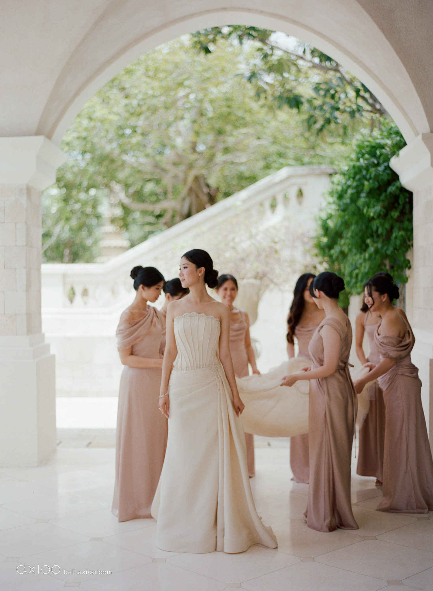 Axioo: A Wedding on Film in Bali: The AXIOO Perspective